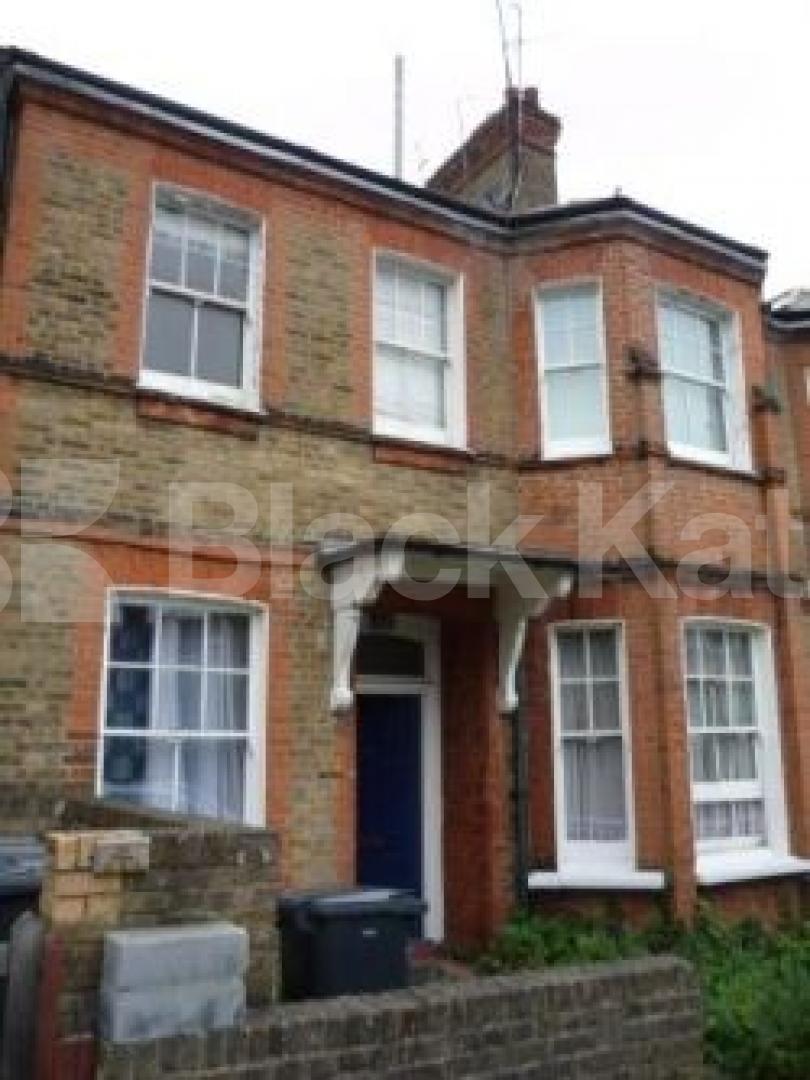 			1 Bedroom, 1 bath, 1 reception Flat			 Bishops Road, HIGHGATE